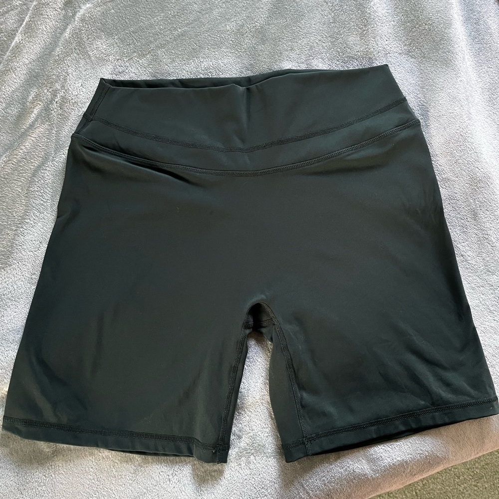 UnifiedMove High Waisted Shorts 6" | Racing Green